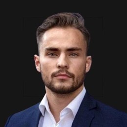 社保基金最新持仓动态：银行股仍被青睐，独特重仓股分析